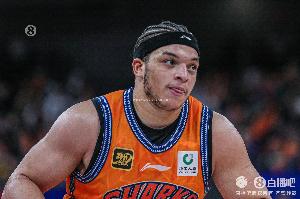 NBA雷霆vs雄鹿直播