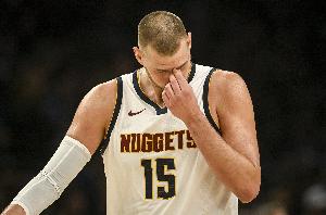 WNBA神秘人vs阳光直播