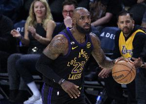NBL塔斯马尼亚跳伞蚁vs东南墨尔本凤凰直播