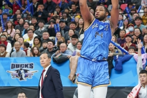 冲绳SVvs天籁枚方直播