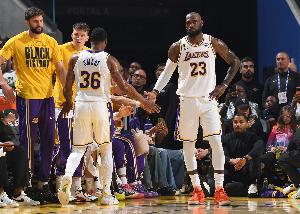 NBA马刺vs爵士直播