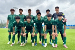 NCAA堪萨斯大学vs福特汉姆大学直播
