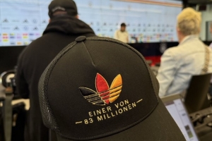 克洛普：我要为德国赢回这面国旗，不愿它被偏见裹挟