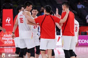 媒体人：篮板竟遭日本压制 中国男篮亟待绝地反击完成自我救赎