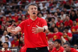 媒体人质疑：男篮集训超百日堪比煎熬 球员恢复被耽误沦为笑话