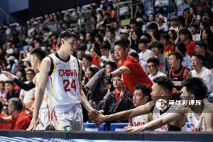 崔永熙:身体对抗不如对手 我们将全力冲击铜牌