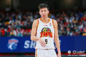 CBA官网更新自由球员名单：丁皓然、胡布郎·买买提、邹昀轩三人入围