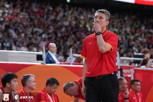 媒体人：中国男篮战术理念的落后 或比一时胜负更令人担忧