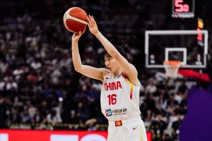 攻防俱佳！罗欣棫12投5中砍下16分4板2助3断