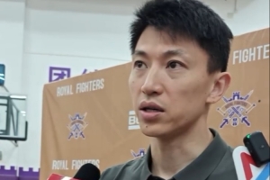 刘晓宇谈球员兼助教双重身份：新赛季将主要 以球员身份为球队贡献力量
