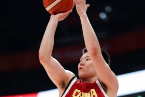 李弘权：目标仍是世界杯 国家需要我必定义无反顾