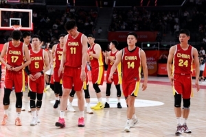 韩媒：中国男篮亚运会无金收场 球友不满表现称“不如送去服兵役”