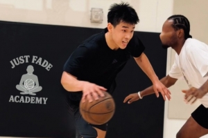 媒体人：每逢中国男篮或郭士强出现新闻 林葳总会同步发布训练视频