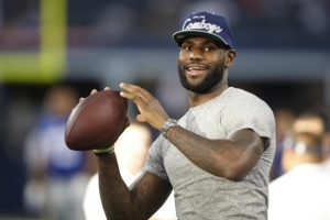 富保罗透露:不少NBA球员心中更爱橄榄球 选择篮球只因收入更高