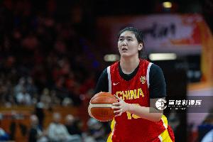 媒体人：韩国3分准 中国女篮最后怎么有底气上张子宇&去防下线？