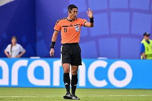 北青：马宁获亚足联与FIFA高度信任，入选亚洲杯裁判名单当之无愧