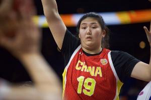 攻防发力！中国女篮第三节24-12净胜中国台北女篮12分