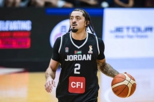 媒体人谈哈里斯注册被拒:NBA禁赛已是五年前 CBA应避免一刀切与矫枉过正