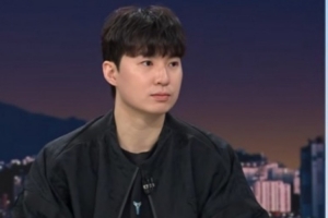 李贤重：无意模仿詹皇库里 只想打造自我 成就冠军拼图
