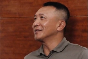 李群：建议球员先任助教再谋主帅 好教练不靠权威压人