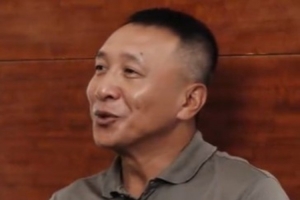 李群：让球员信服的不是头衔 而是主教练的专业实力