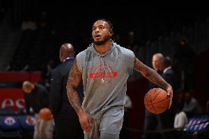 阿德尔曼盛赞白魔天赋：体格足以征战橄榄球 但仅凭天赋难在NBA立足