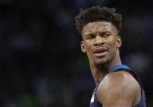 名记披露：巴特勒当年求交易遭锡伯杜拒绝 随即大闹训练营