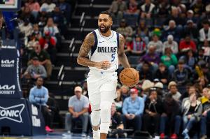 漂泊十年：拉塞尔NBA生涯七次被交易 两度效力湖人 曾作KD与维金斯交易筹码
