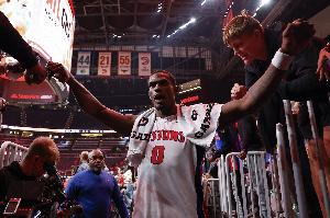 杜伦谈续约心路:看懂NBA商业本质 不因巨额金钱动怒