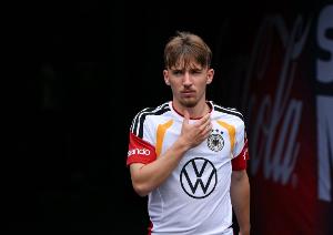 法尔克：奥利塞去留牵动卡尔拜仁前景 续约年薪或达千万欧