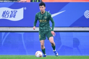 感冒缺席！王钰栋未随浙江队踩场训练 康复的卡多索有望首发战海港