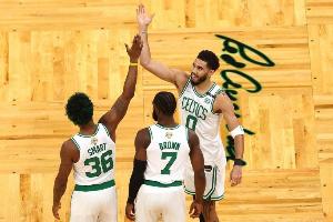 斯玛特谈布朗被交易：连FMVP也难逃 NBA商业本质令人无奈