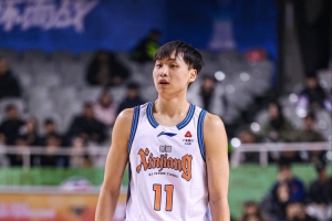 手感滚烫！齐麟20投11中轰全场最高26分 三分6中3零失误