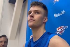 斯特尔茨盛赞雷霆球迷：他们太棒了 这是我家乡最近的NBA球队