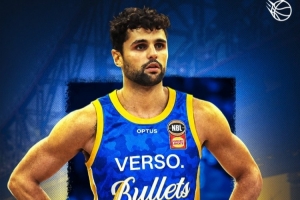重逢时刻：布里斯班子弹队正式签下前NBA后卫劳尔·内托