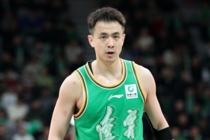 CBA季前赛辽篮表现亮眼 新赛季剑指重振雄风