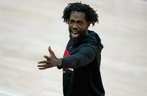 贝弗利：刚到火箭只在2K里认识NBA球员 书豪到哪都有千名亚裔球迷