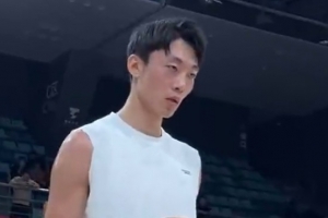 尼克·杨盛赞白晶：中国最强街球手 风格酷似欧文与科比结合体