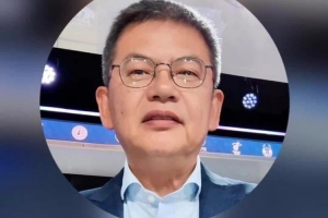 苏群：湖人尚未做好常规赛准备 新赛季最高目标仅是西部前六
