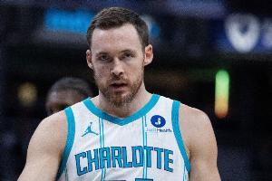 非保障合约！Shams曝黄蜂裁撤33岁老将康诺顿