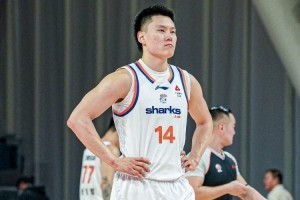 高效输出！李弘权9中6&三分5中3得15分9板3助 正负值+21全场最高