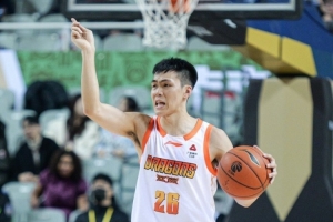 3连败！媒体人：江苏落后19分一度反超 但关键时刻没人顶住那一下