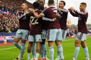 TA：埃梅里重塑了杰克逊，球员已经很好顶替了沃特金斯留下的位置