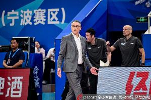 媒体人评宁波男篮换帅：选外教重能力而非头衔 升降级下试错不易
