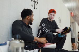 名帅揭秘：米切尔大学前已显天赋 如今蜕变NBA巨星