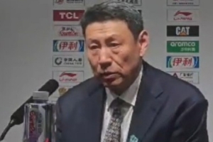 李楠：这种比赛的锻炼价值巨大 未来将继续尝试更多阵容组合