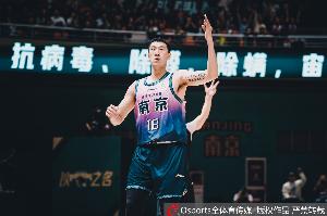 手感火热！杜润旺三分6中4砍12分8板 正负值+12