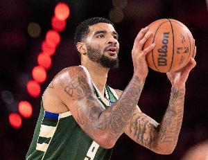 找准自己的定位！韦尔各种暴扣 13中7砍下16分14板&5前场板