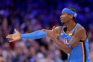 雷霆连续三个赛季以4胜0负开局 NBA历史第二队&比肩60年代的绿军