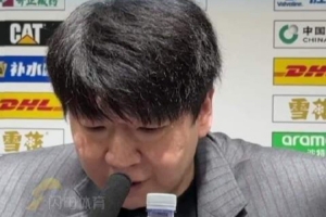 邱彪:最欣慰的是看到球队展现狼性 为年轻队员的朝气点赞
